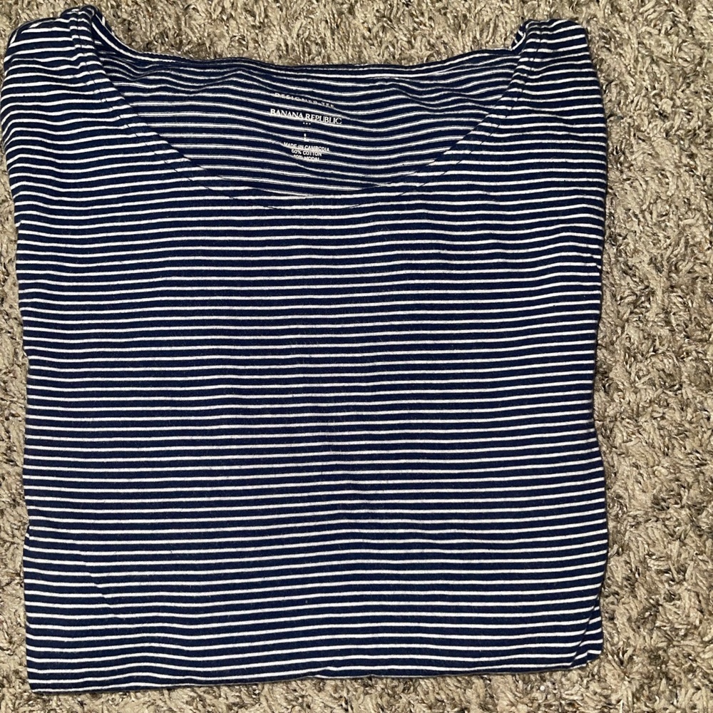 Banana Republic Short Sleeve Top